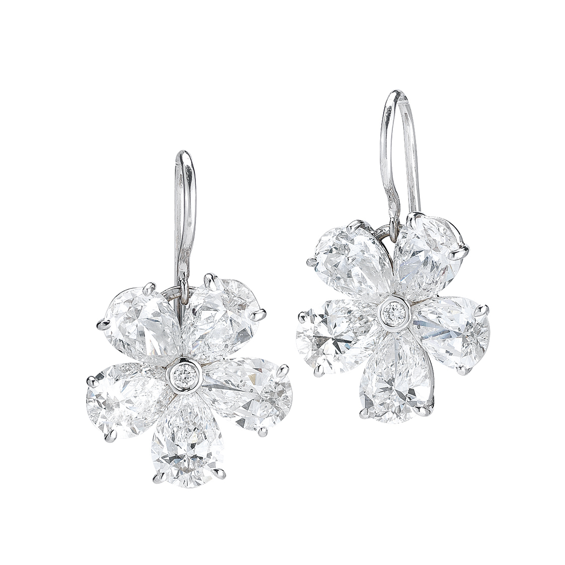 18K White Gold Diamond Flower Earrings 18K White Gold Diamond Flower Earrings