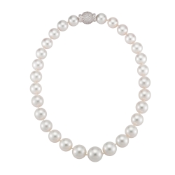 White South Sea Pearl Necklace thumbnail 1