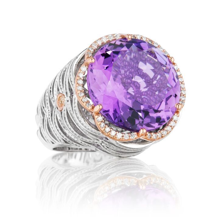 RI- SV/18K PKG 0.19CT DIAAMETHYST ROUND CENTER RI RI- SV/18K PKG 0.19CT DIAAMETHYST ROUND CENTER RI