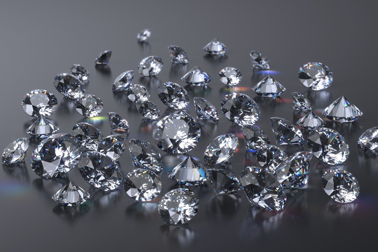 LAB-GROWN VS. NATURAL DIAMONDS